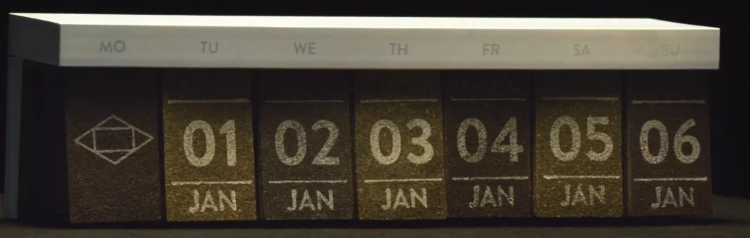 The Hälssen & Lyon tea calendar as it looks when it's finished, with one week at a time being visible