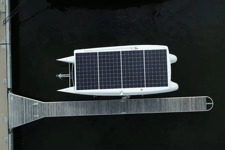 All of Callboat's electric water taxis feature solar charging roofs