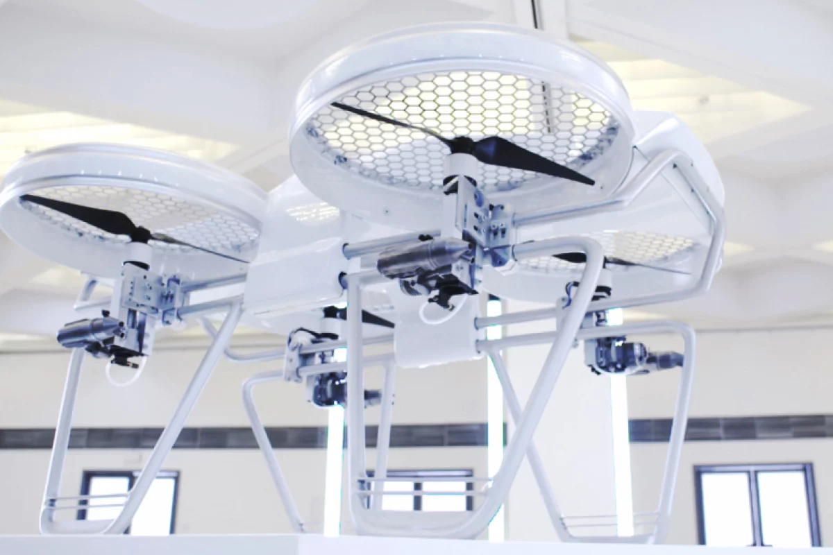 The Yeair! hybrid quadcopter boasts impressive performance figures by sporting twin motors on each rotor