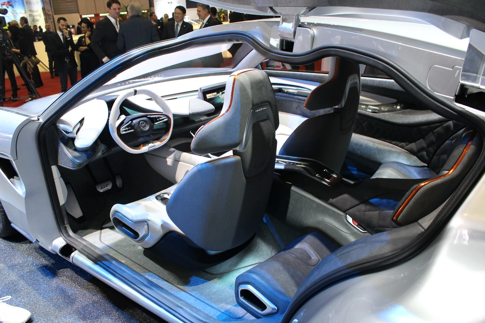 Pininfarina HK GT: looks decently spacious for a space ship