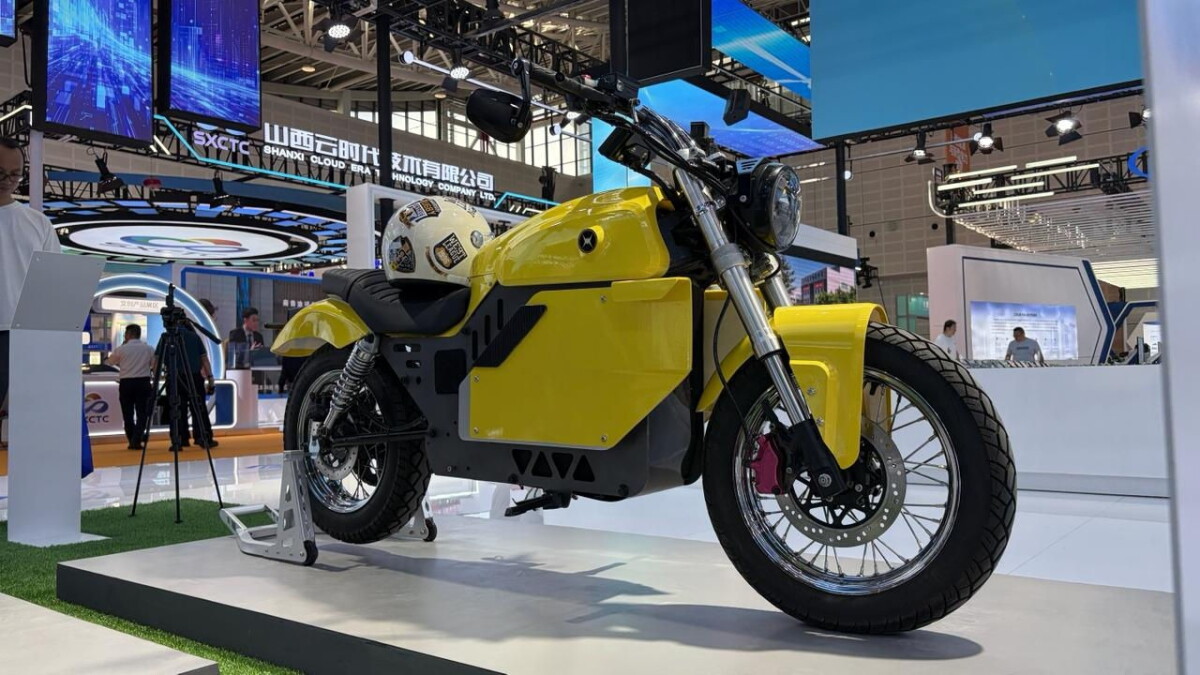 Evoke’s budget electric moto promises serious everyday rideability