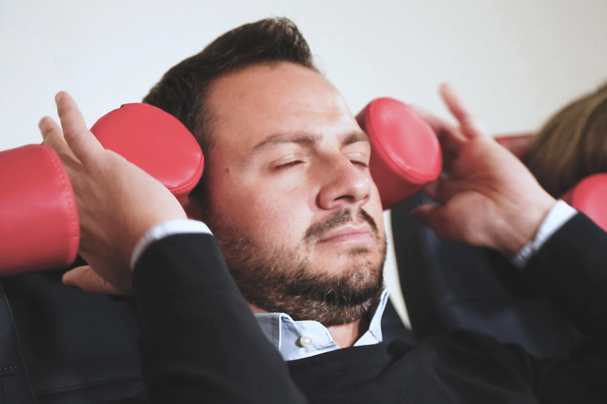 The Boom Headrest can be bent into shape, offering you some proper head and neck support to sleep on