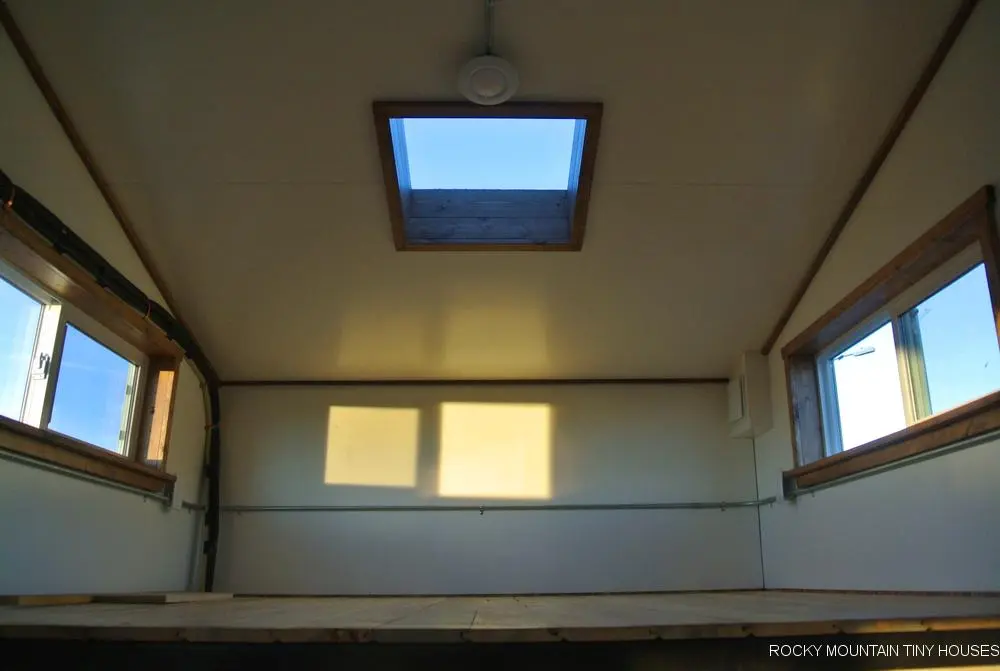 The Wanderlust's small loft bedroom