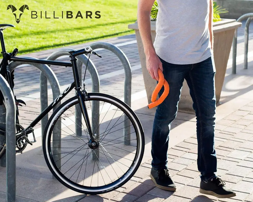 Billibars' ends come off, leaving just the middle attached to the stem