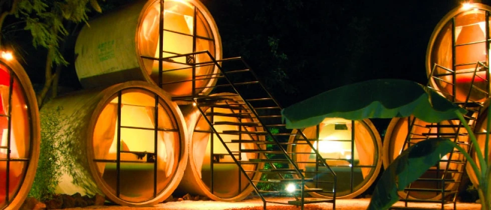 Tubohotel in Mexico houses rooms created from recycled concrete tubes (Image: Luis Gordoa/T3arc)