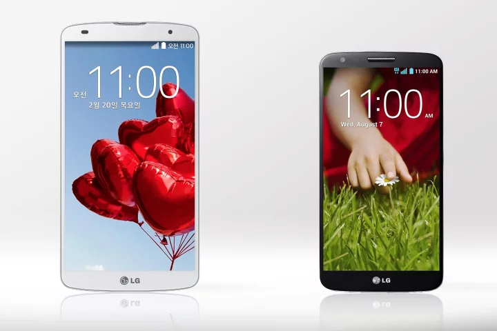 Gizmag compares the features and specs of the new G Pro 2 phablet and G2 smartphone