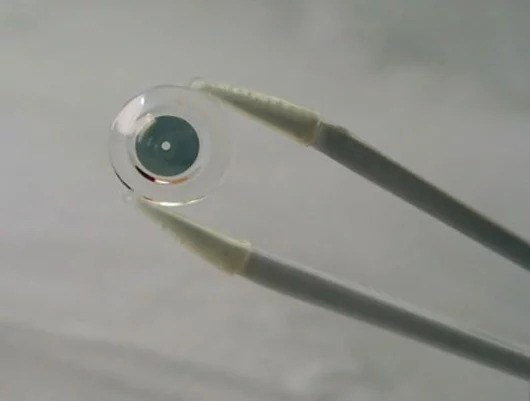 Embedded in the contact lens are micro-components that enable the user to focus on near-eye images