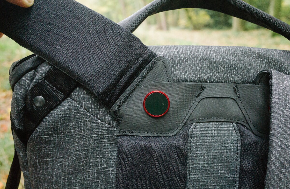 The pivoting shoulder straps on the Peak Design Everyday Backpack make it comfortable to wear