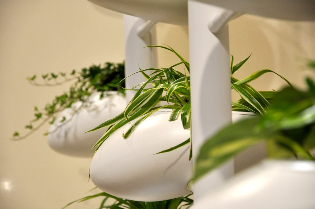 Danielle Trofe, Live Screen, SaloneSatellite 2013 (photo: Edoardo Campanale/Gizmag)