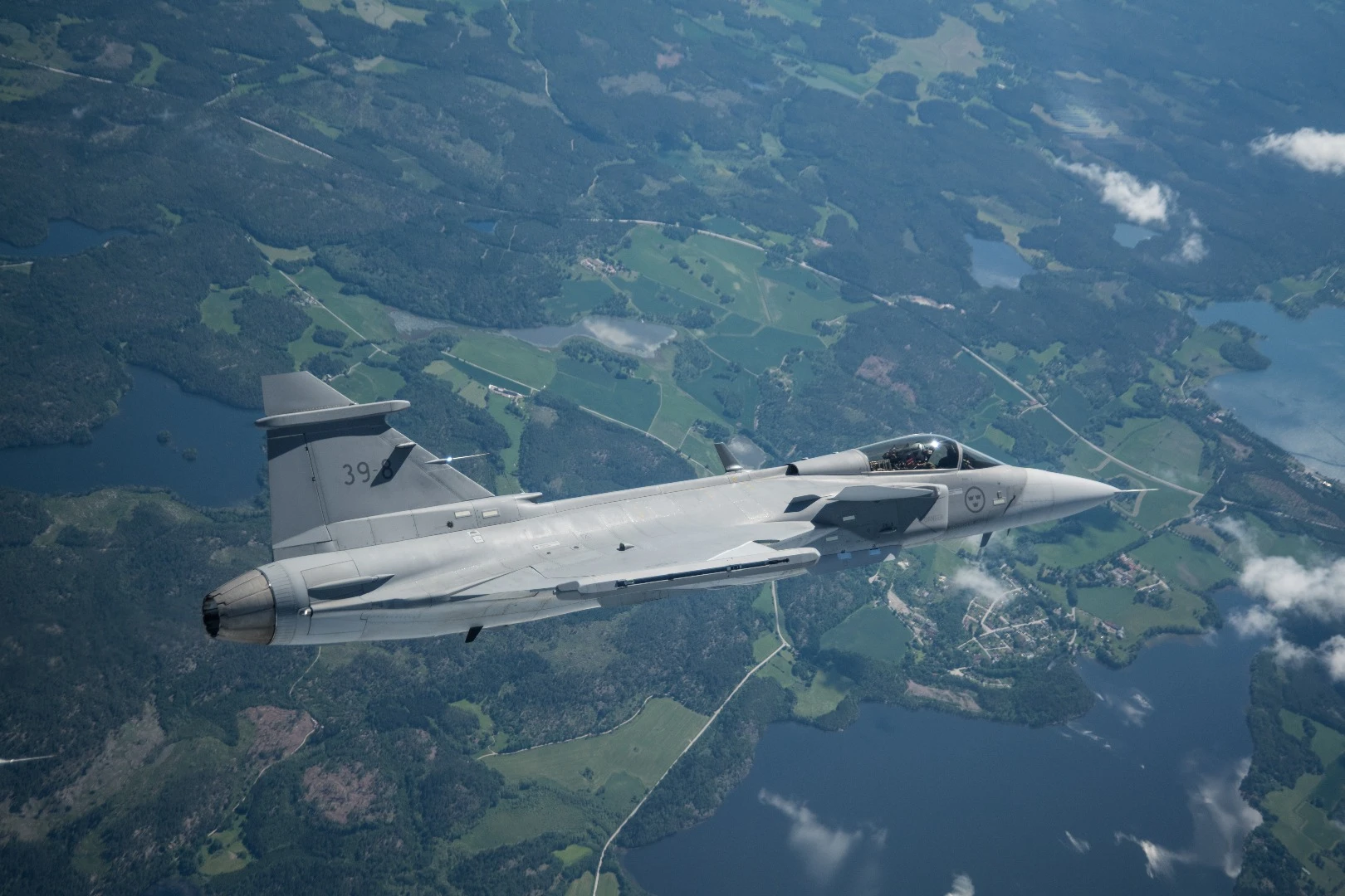 The Saab Gripen E flew for 40 minutes over Swedish airspace