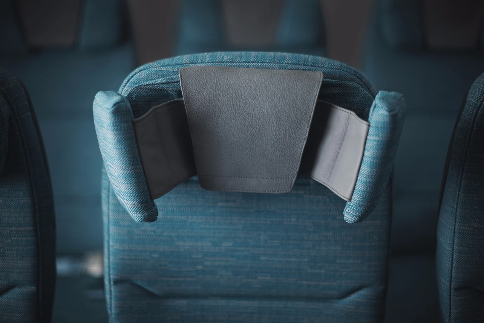 The headrest can be extended to provide support when sleeping