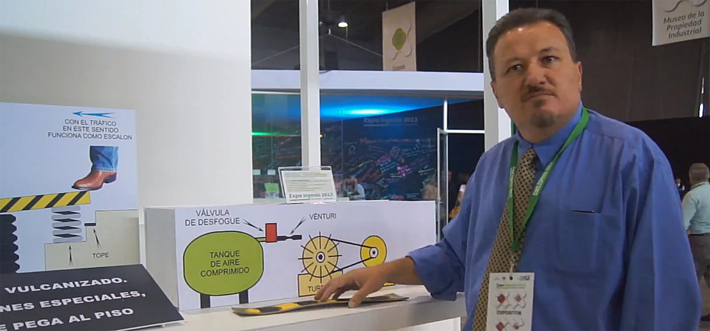 Héctor Ricardo Macías Hernández, inventor of the system