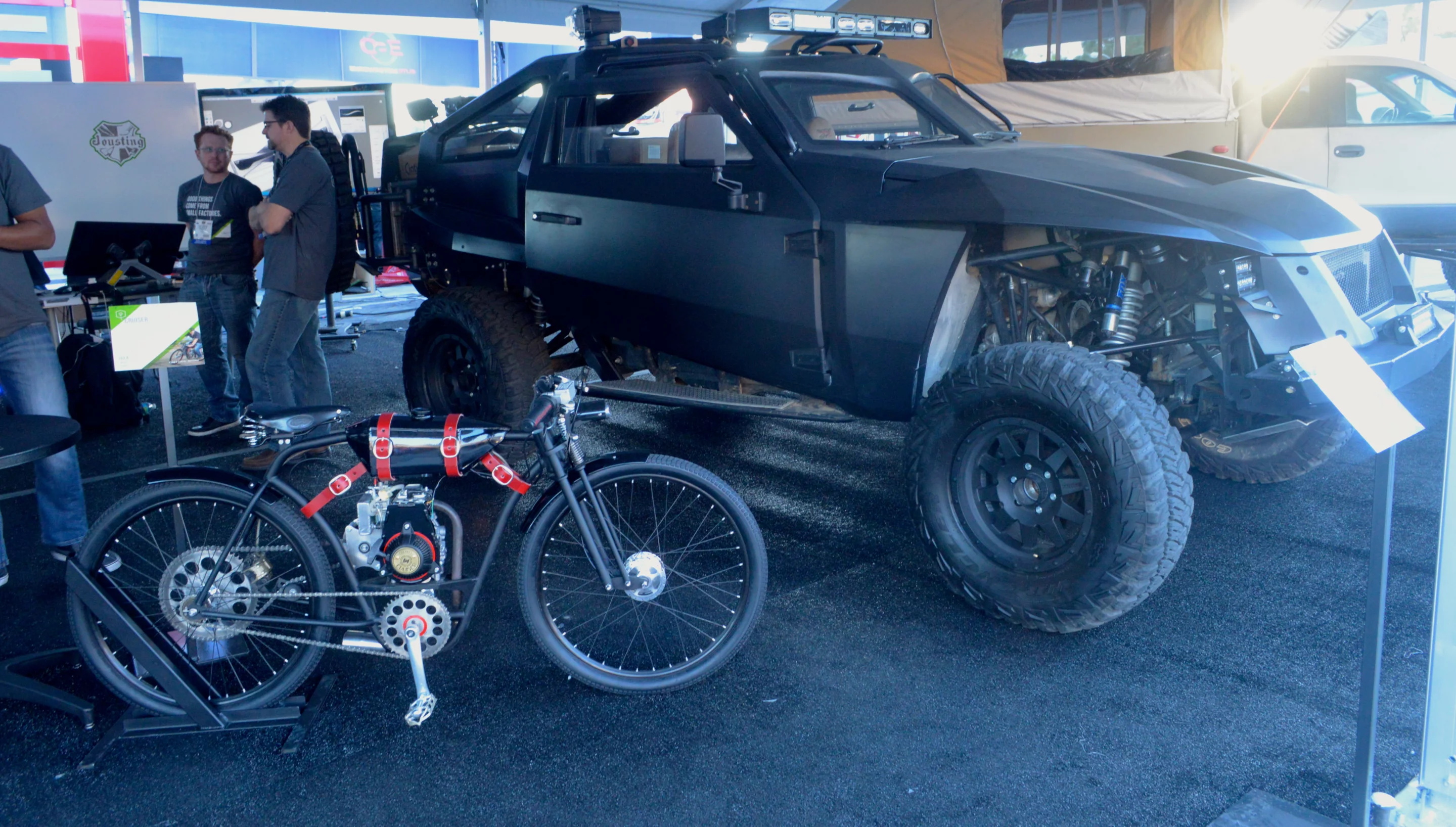 Local Motors large and small: The XC2V and Cruiser (Photo: C.C. Weiss/Gizmag)