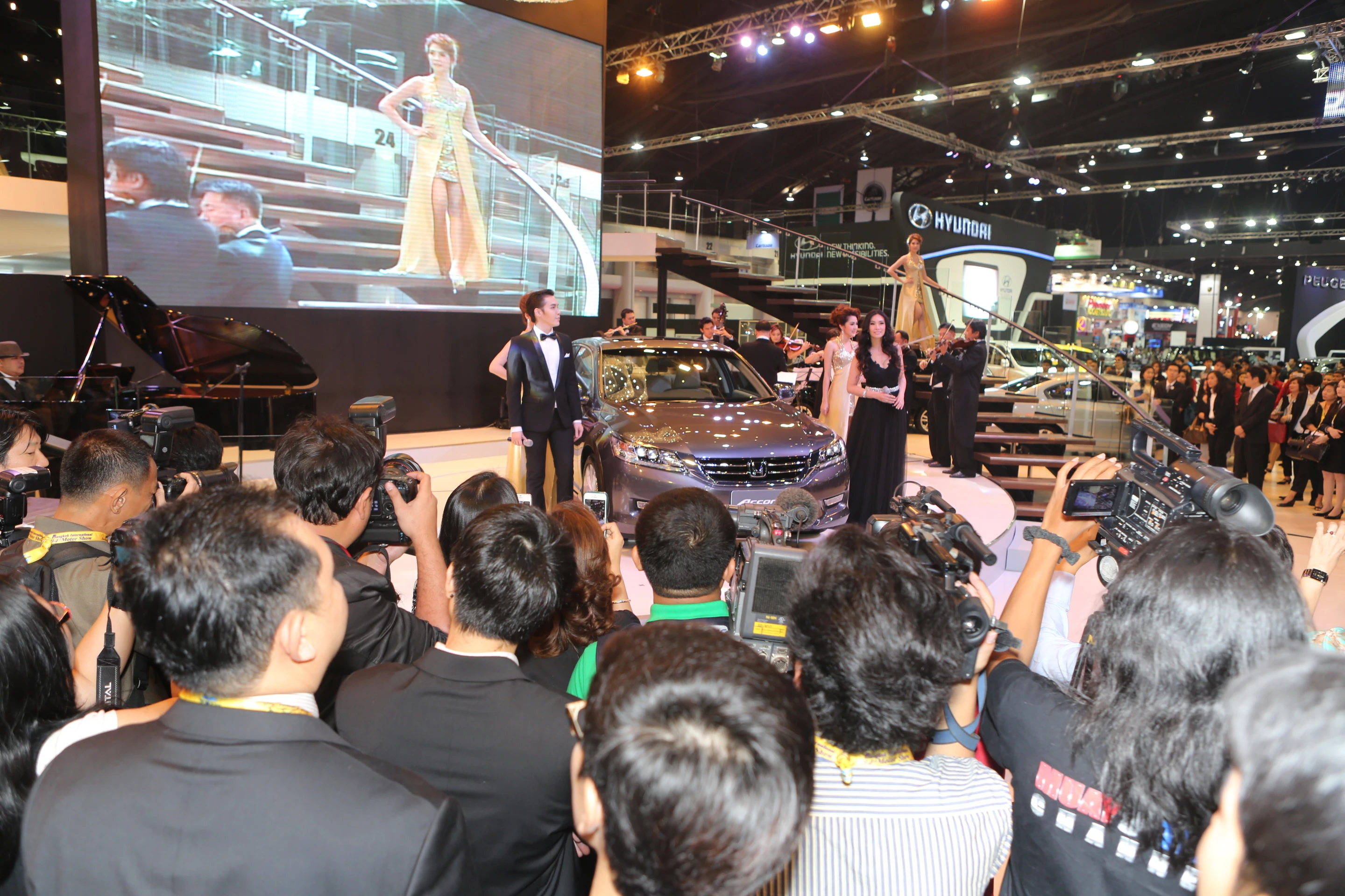 Honda stand, Bangkok International Motor Show, 2013 (Photo: Husna Namirembe/Gizmag)