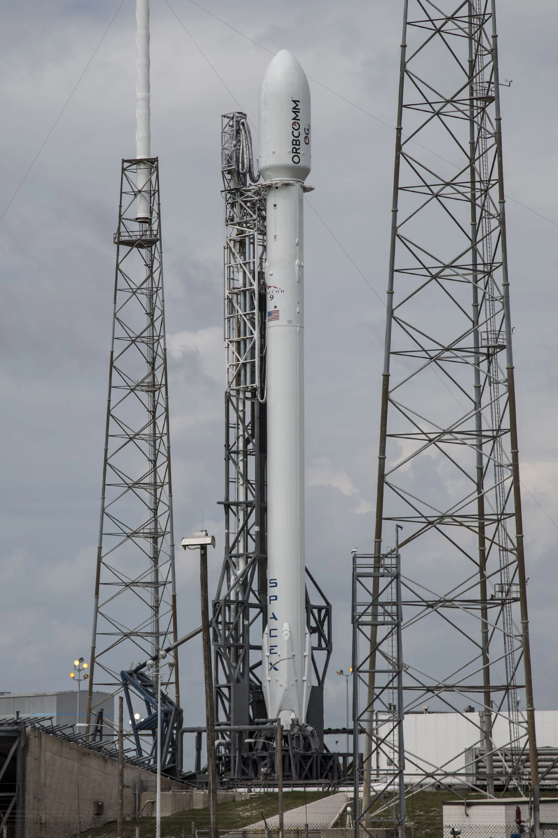 Weather forecasts gave the launch a 40 percent chance of success