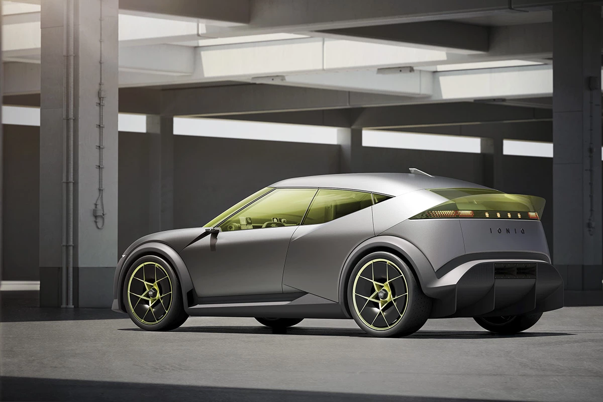 The Concept 3 strikes a bold stance with its wide rear end and folded steel bodywork