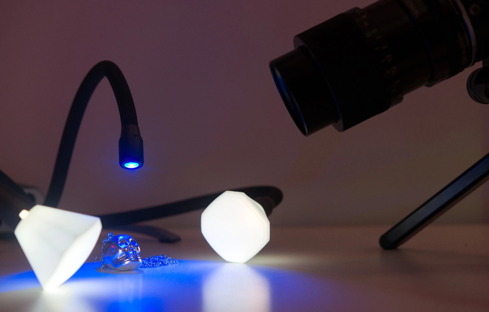 The Adaptalux system lets users get creative with their lighting