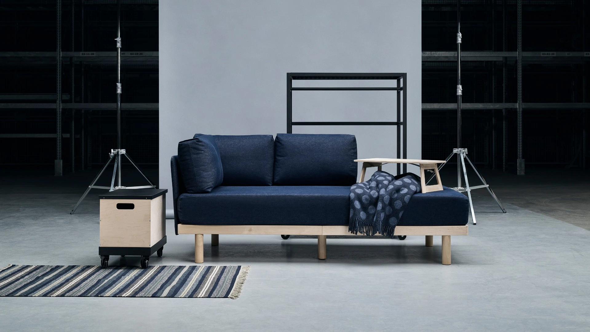 All pieces can easily be un-assembled, packed by hand and re-mounted without damaging or compromising the structural integrity of the furniture