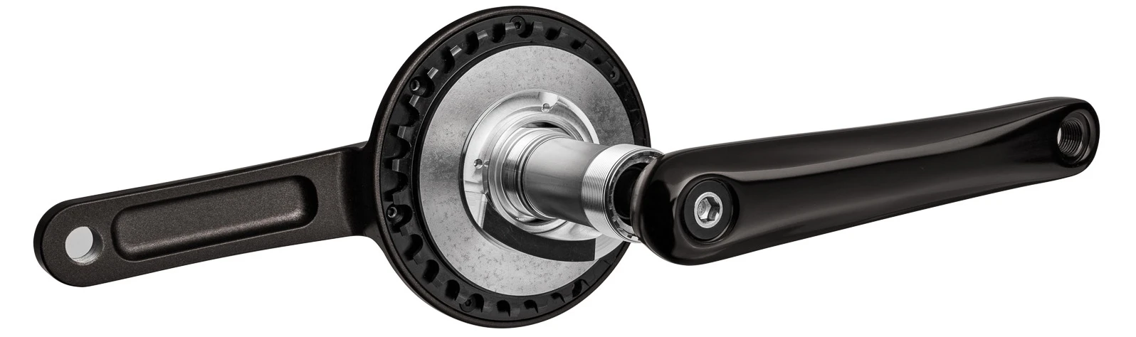 It weighs around 1,000 grams (35 oz) and is activated by a cable-connected handlebar shifter