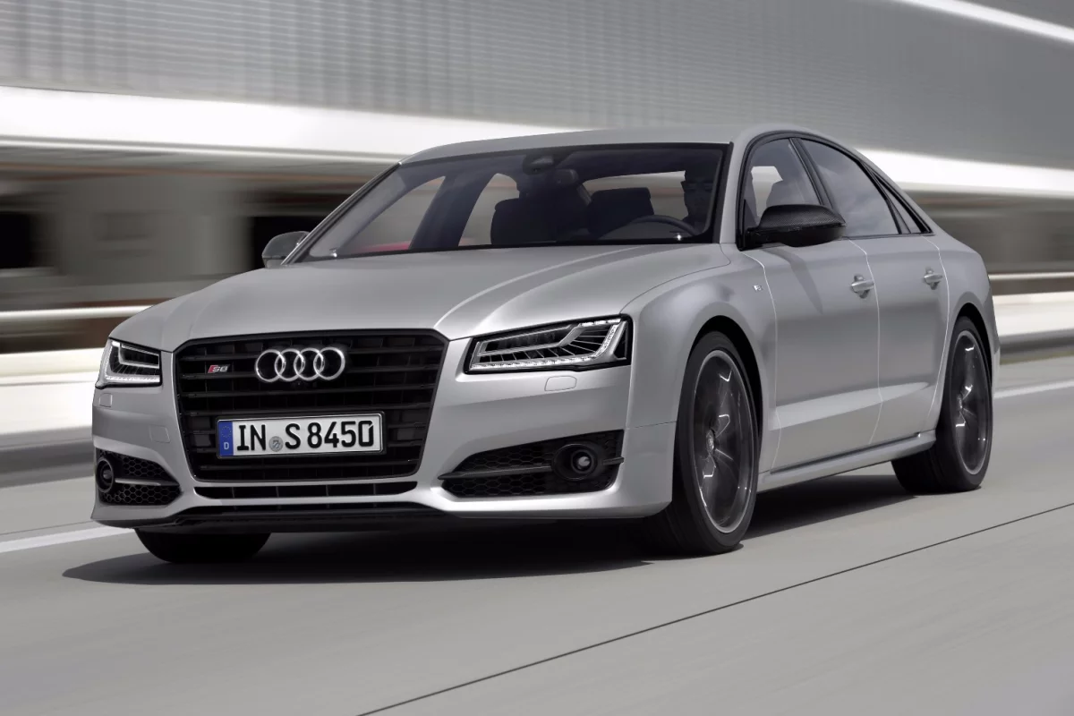 The new Audi S8 plus has a 4.0 TFSI V8 biturbo engine