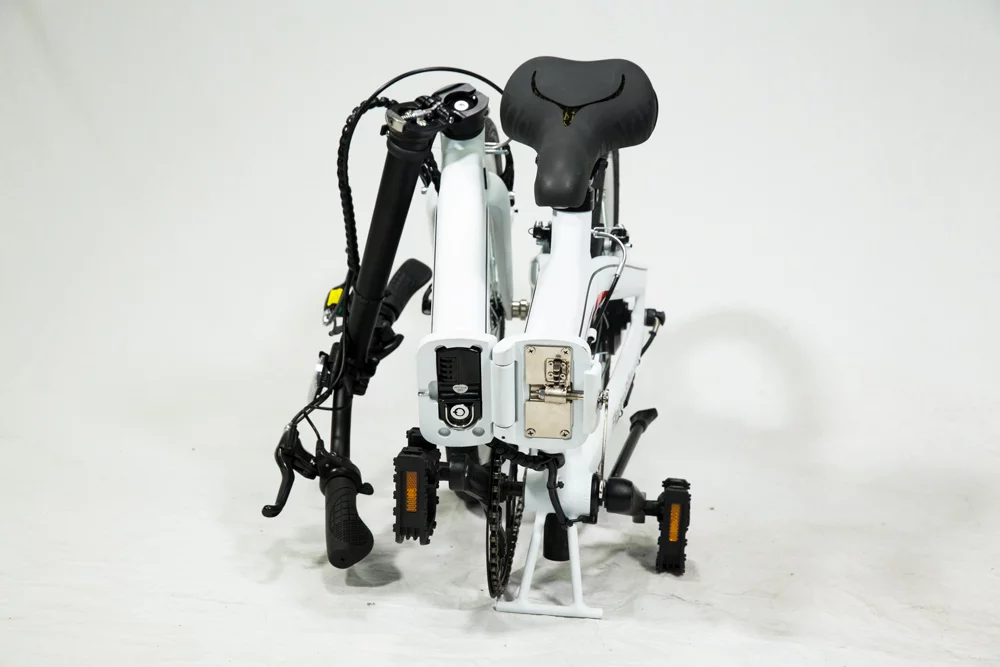 The fully folded Air-33 eBike