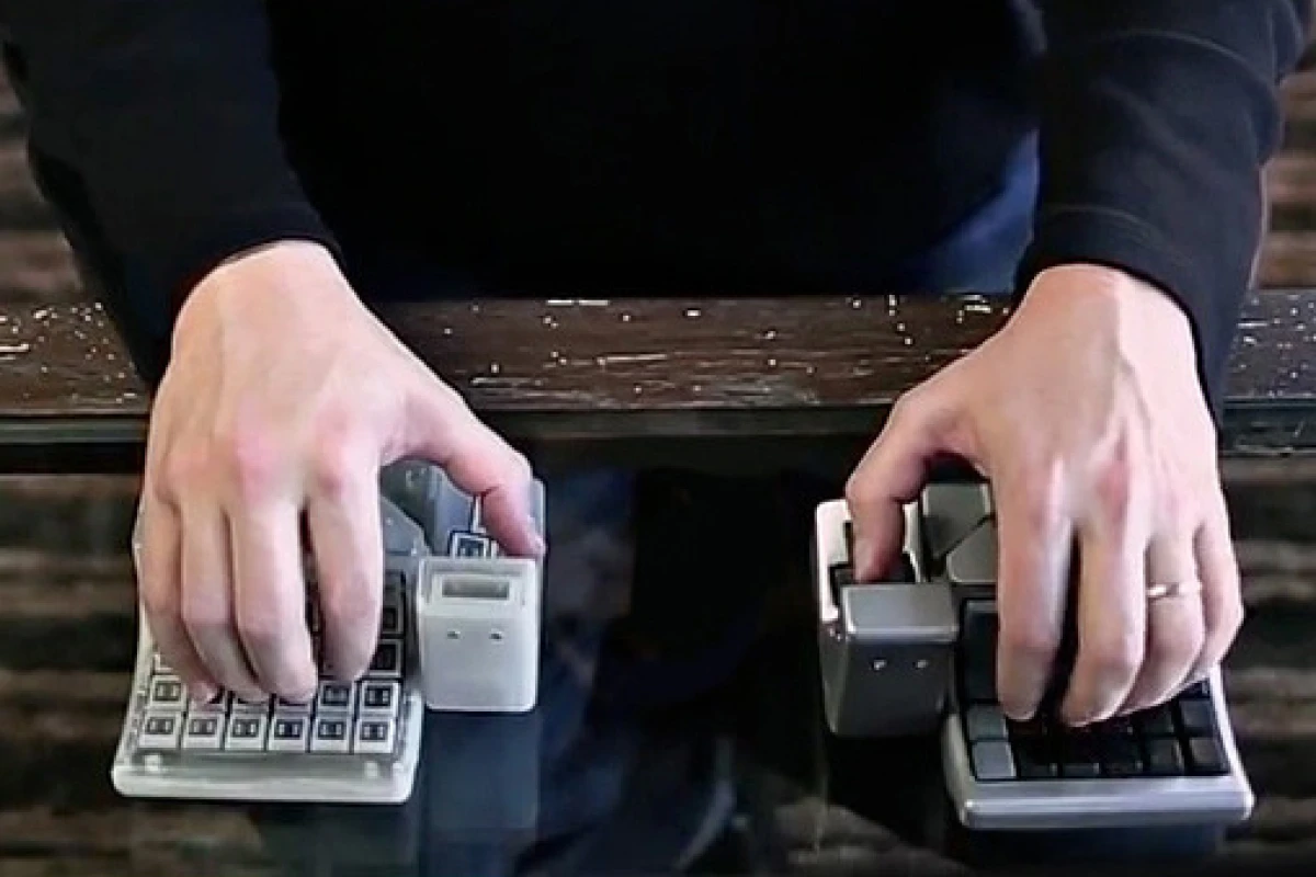 While the two devices when paired together allow extra functionality, they can also be used on their own as a single input device