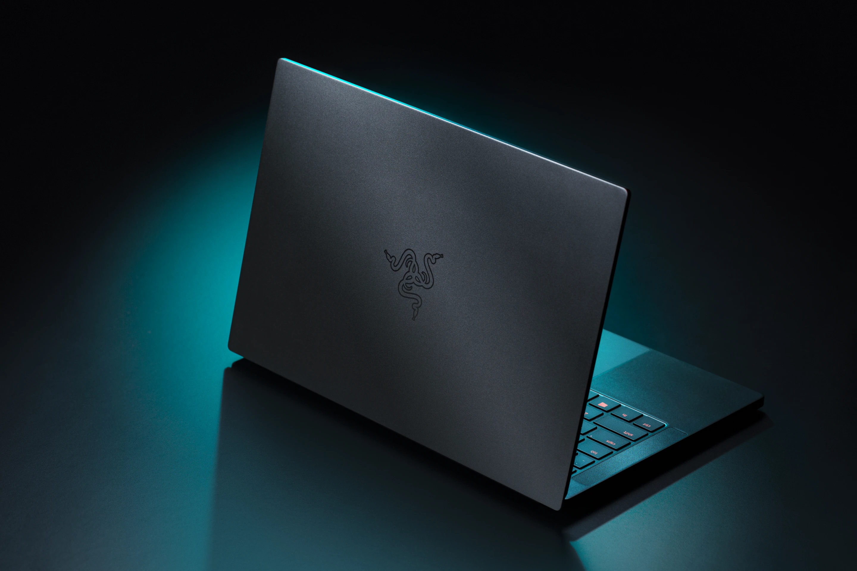 Razer unveils gaming ultrabook with world's fastest 13.3-inch display
