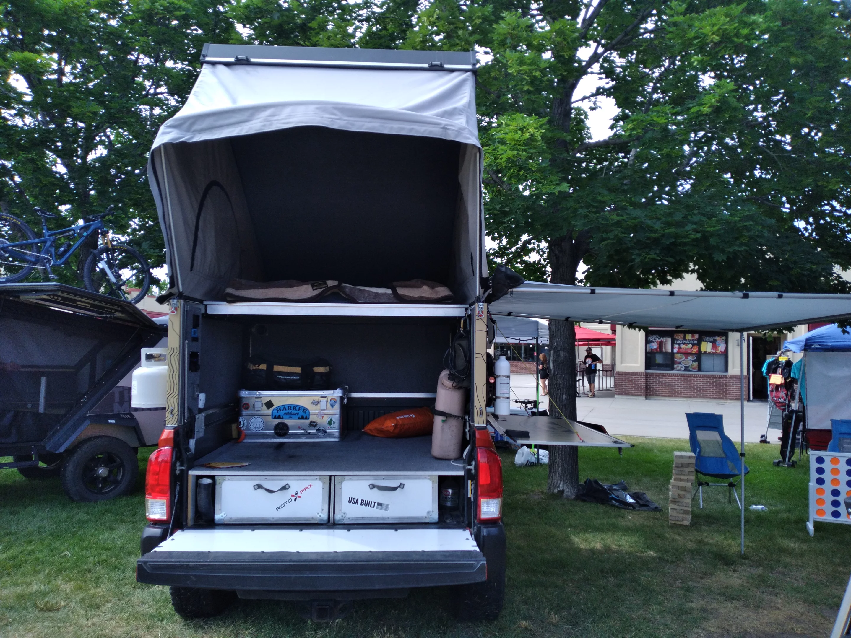 Harker EDC Tacoma on show at Ou