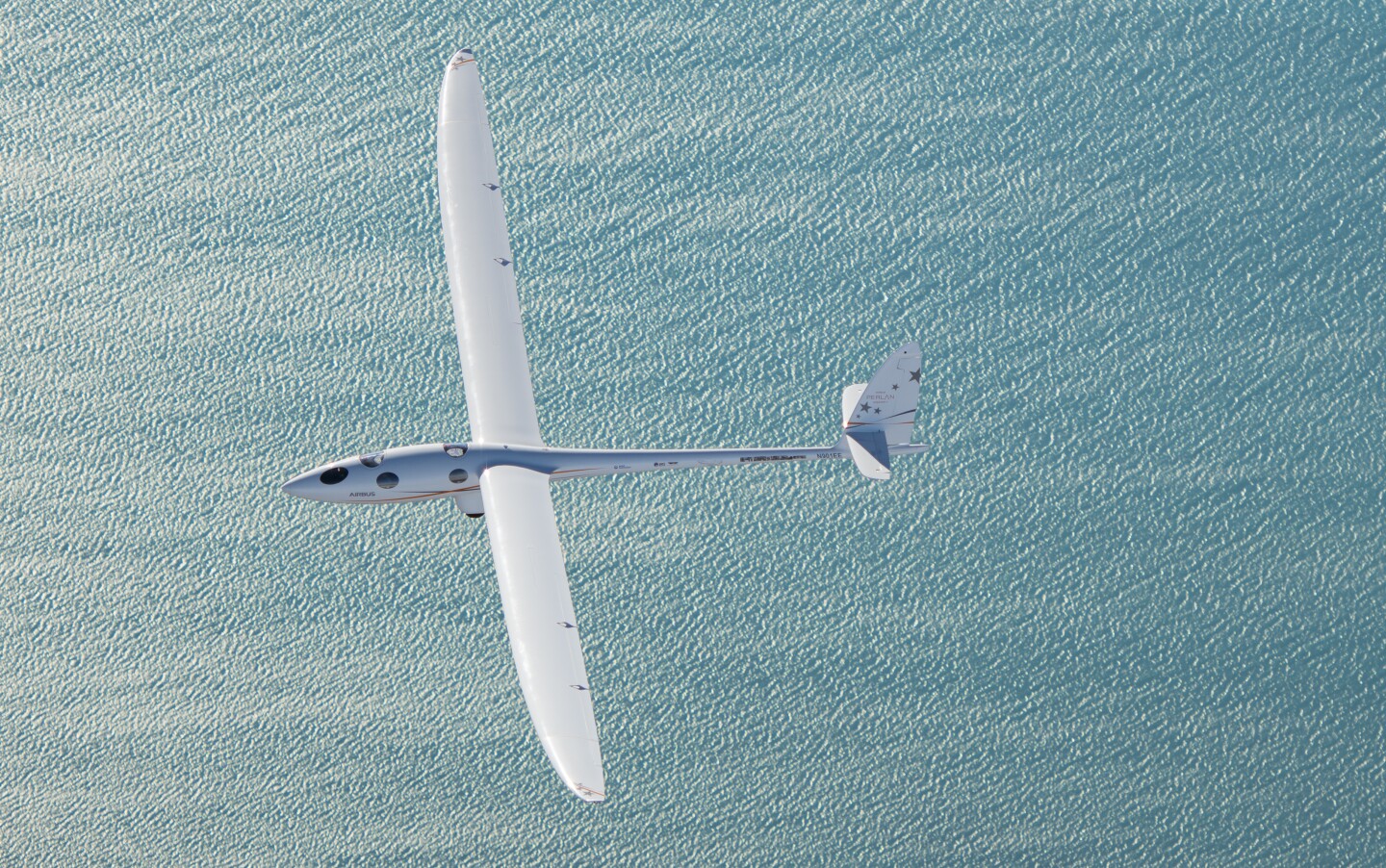 Airbus' Perlan 2 glider hit an unprecedented 76,000 ft (23,000 m) altitude on Sunday