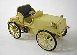 The Jeantaud of Count Gaston de Chasseloup-Laubat as envisaged by model maker Touchwood