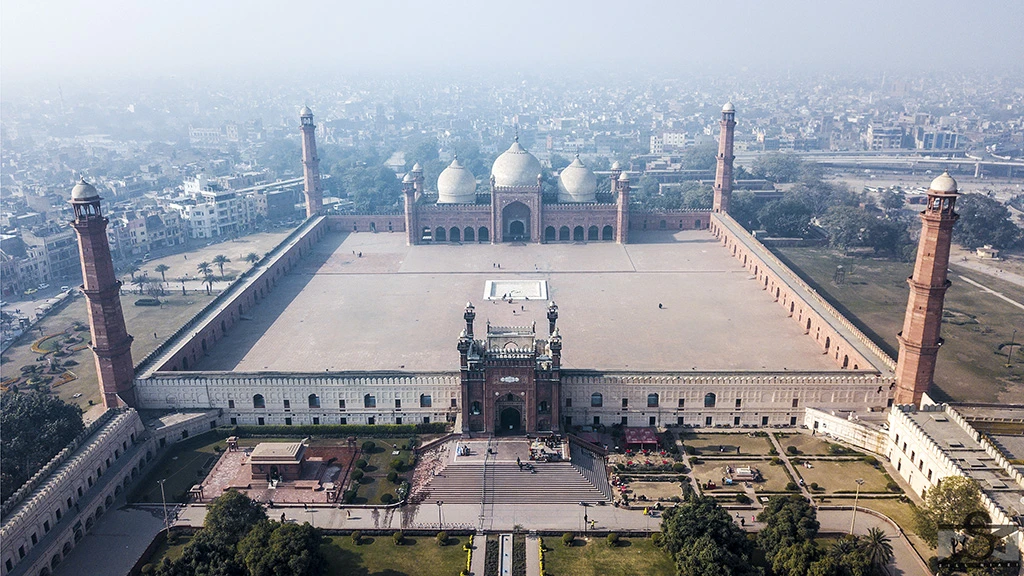 Badshahi Mosque