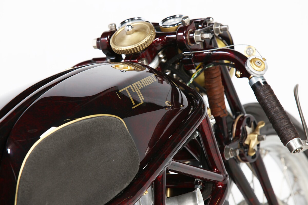 OEM Typhoon: custom tank and steering head cap
