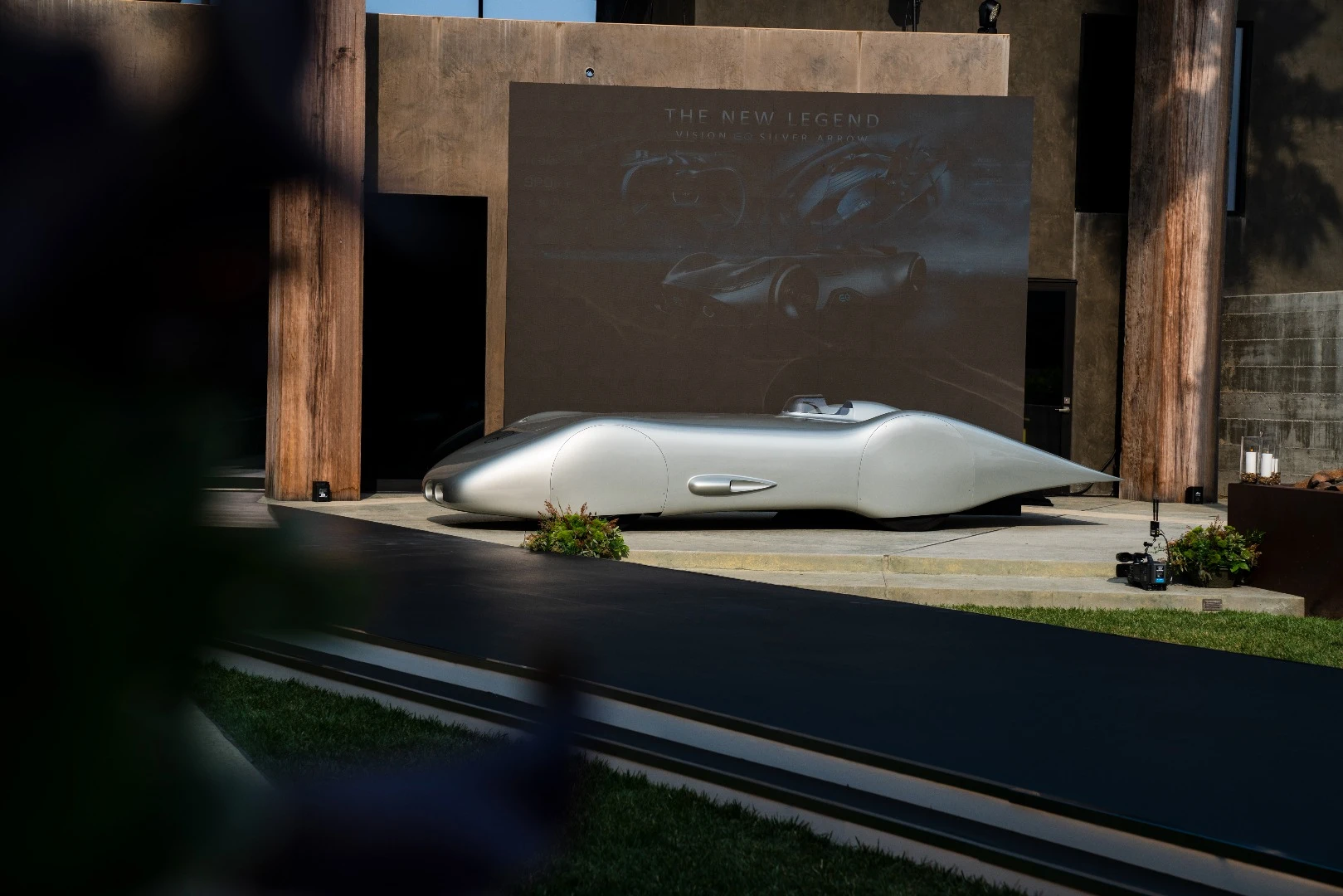 The aerodynamic version of the 1937 Silver Arrow race car