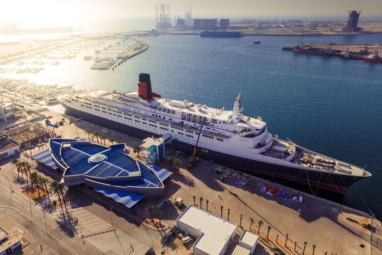 The QE2 Hotel showing its exhibit center
