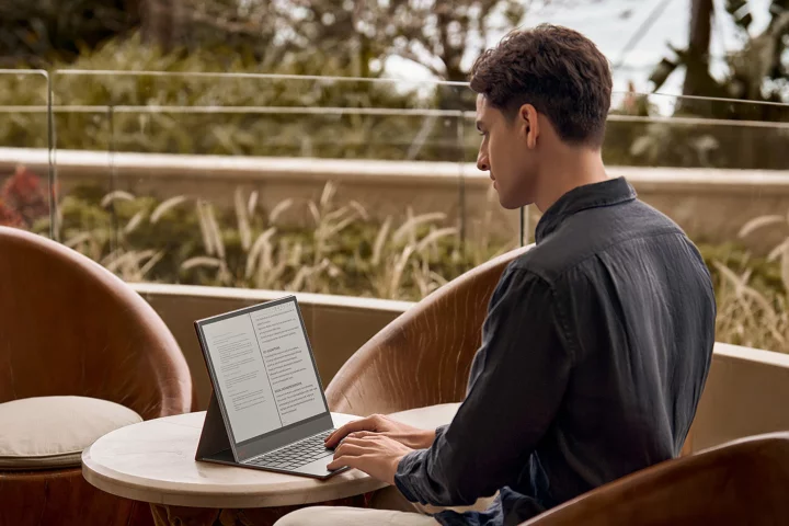 "The Tab X C is the first 13.3'-inch color ePaper tablet in the Boox range. Paired with the magnetic keyboard cover, it is the ultimate tool for modern productivity."