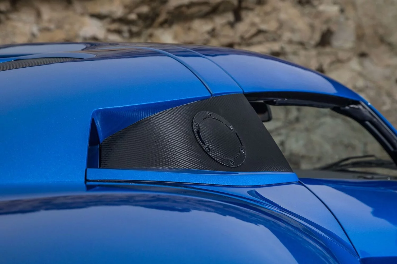 Carbon detailing on the Rezvani Beast Alpha