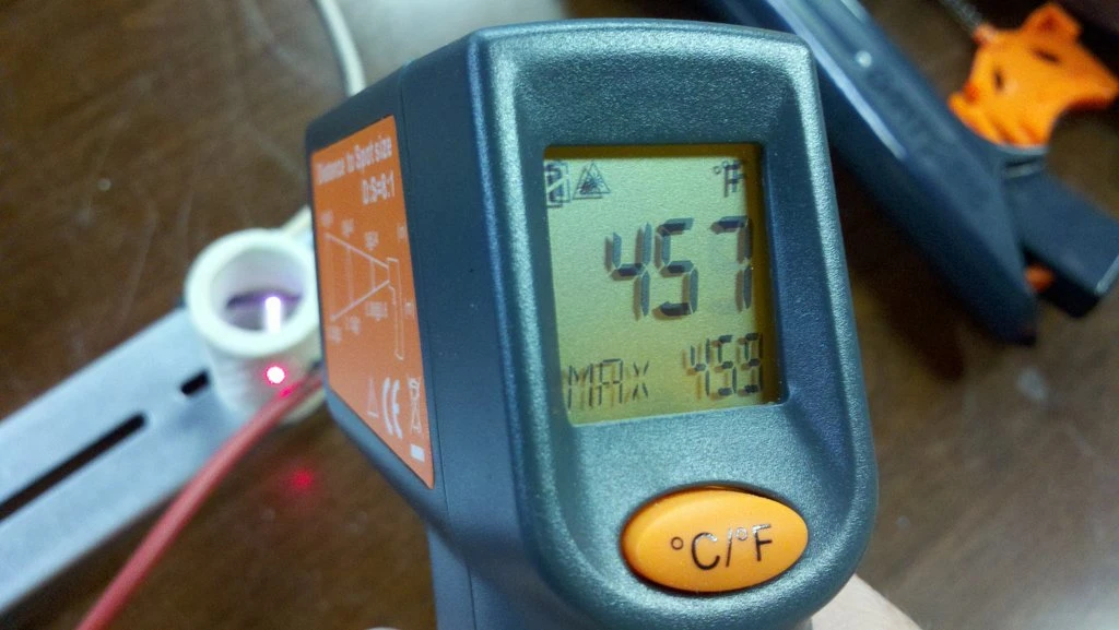 That cathode certainly gives off a fair amount of heat