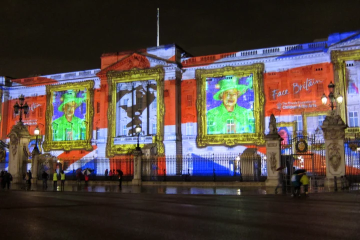 One of 32 record-breaking animated mosaics projected onto Buckingham Palace (Photo: Bex Walton)