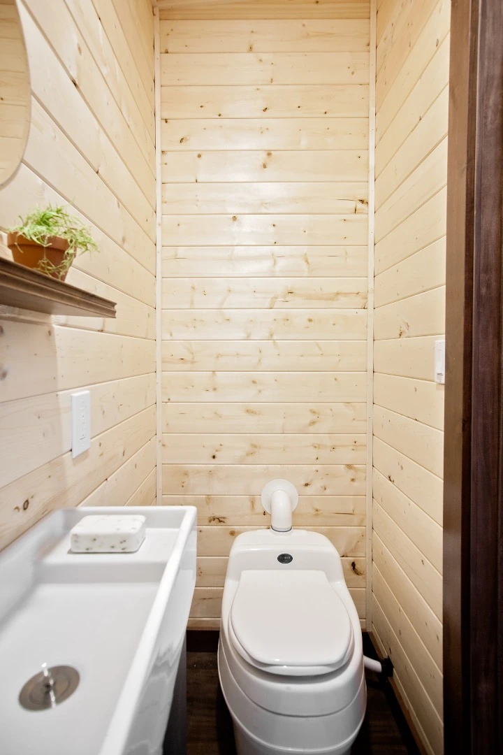 The Vantage's composting toilet
