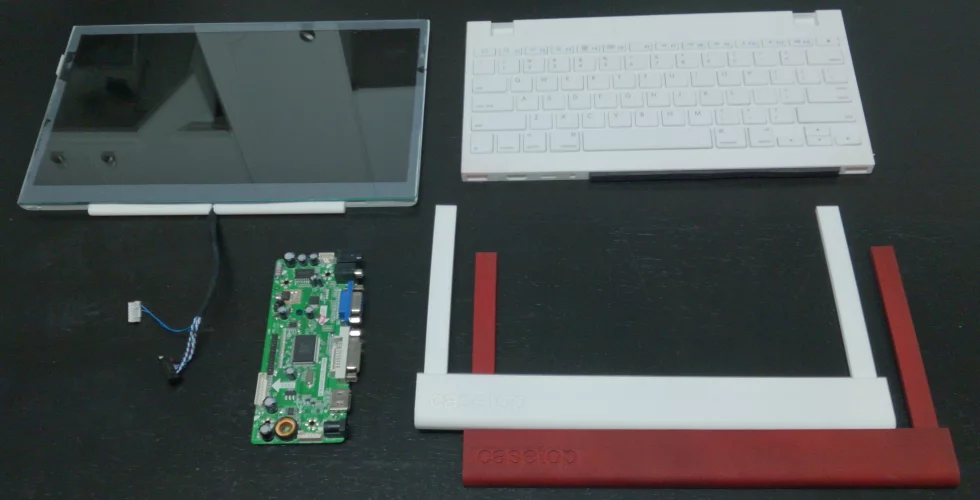 The main components of the Casetop – an 11.1-inch LCD panel, island-style keyboard, a dual-LVDS controller board, and passive frontbars