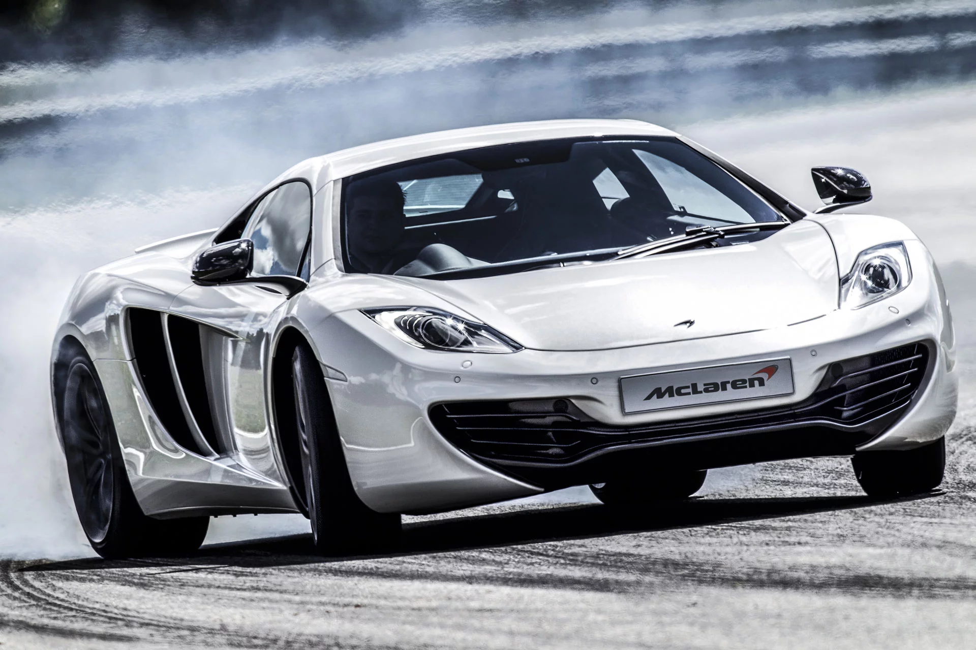2013 McLaren MP4-12C
