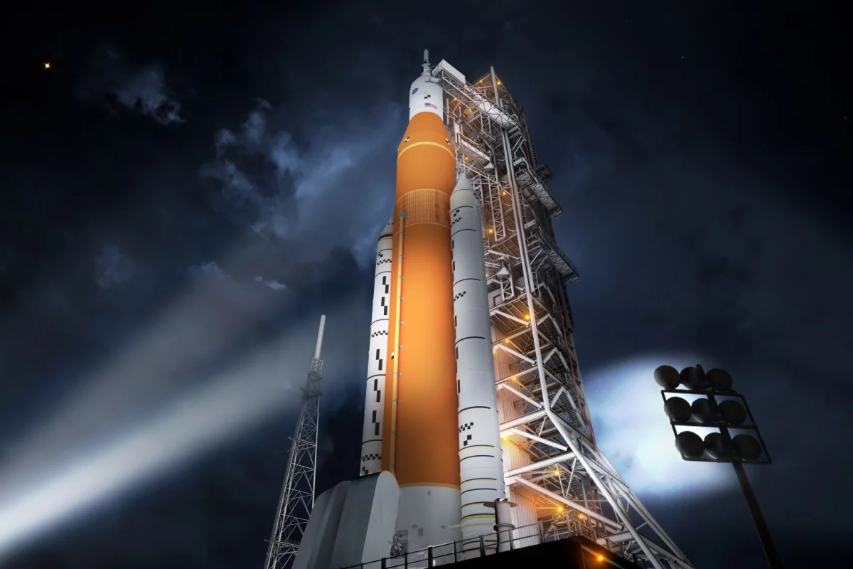 Artist's impression of a Block 1 SLS sitting on a launch pad