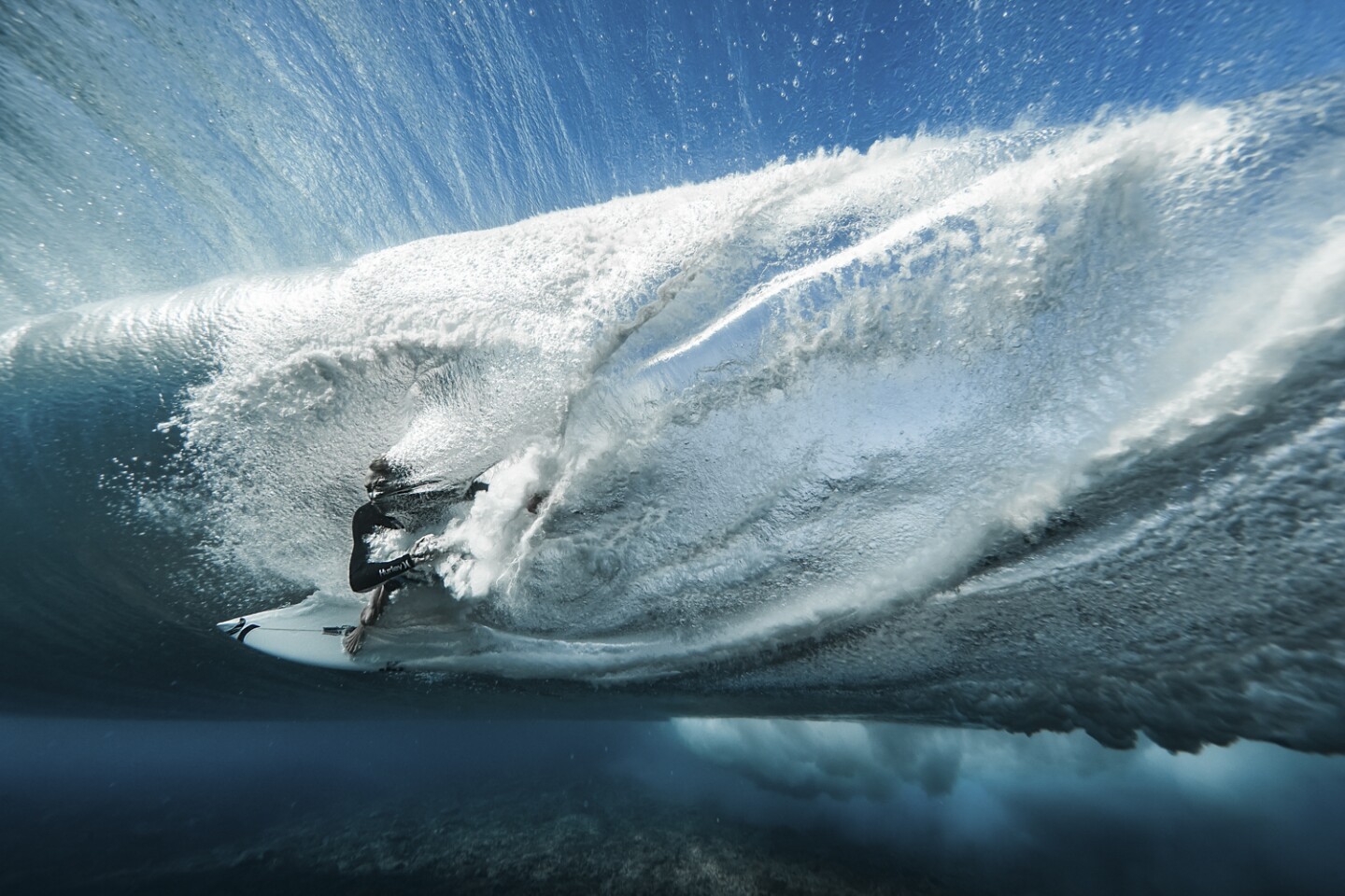 The Overall Winner was Ben Thouard from France, for a surreal underwater shot of surfer Ace Buchan. The winning photo was snapped in Teahupo’o, Tahiti, and also nabbed the top spot in the Energy category