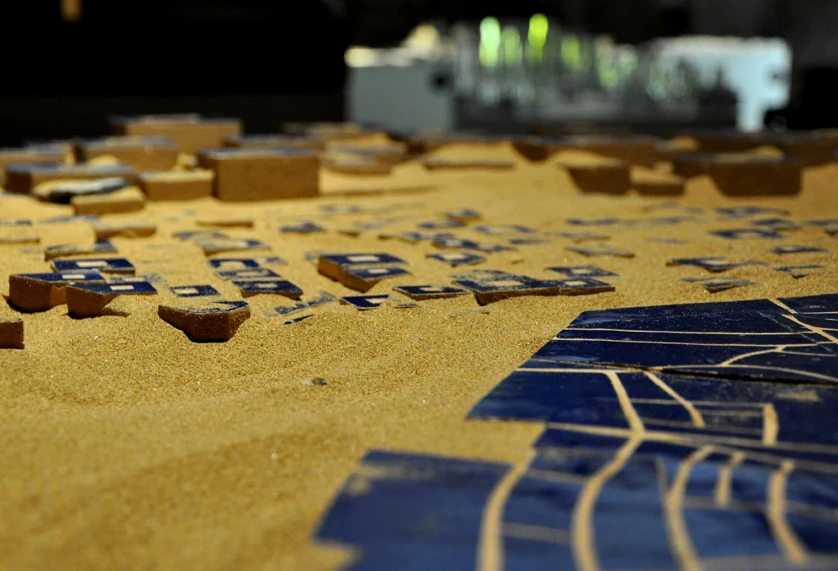 Monditalia: architecture models in sand (Photo: Edoardo Campanale)