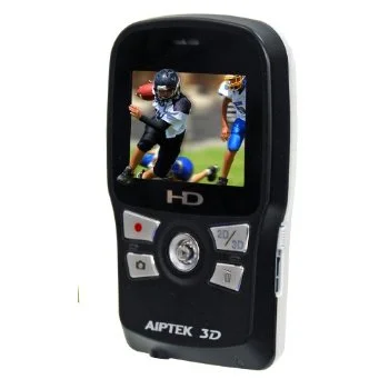 The 2.4 inch Live View display uses parallax barrier technology to enable real-time viewing of exactly what the 3D moment looks like