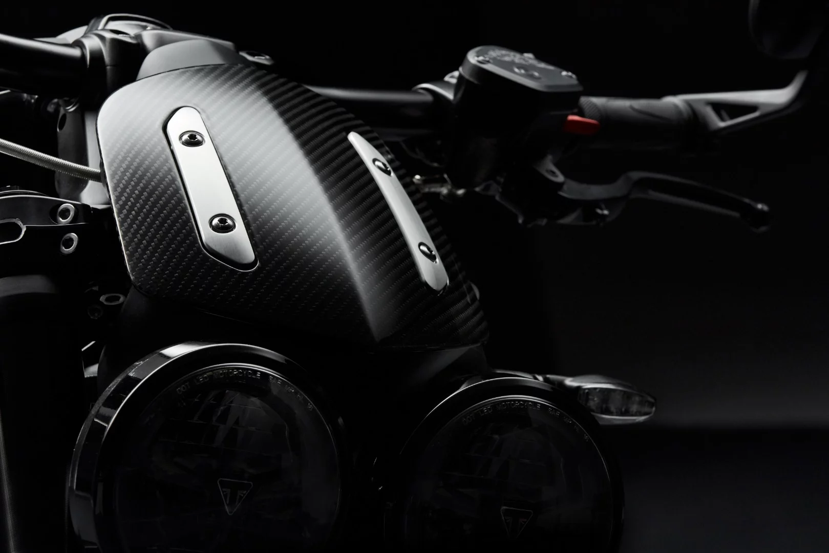 Another view of the Rocket 3 TFC's little carbon hat