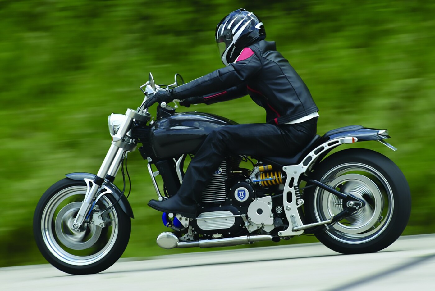 We first became aware of Neander-Motors more than a decade ago when its highly unorthodox diesel engine was demonstrated in a motorcycle. Sadly, the benefits of the design were lost among the eccentricities of the motorcycle marketplace where small unconventional manufacturers are plentiful.