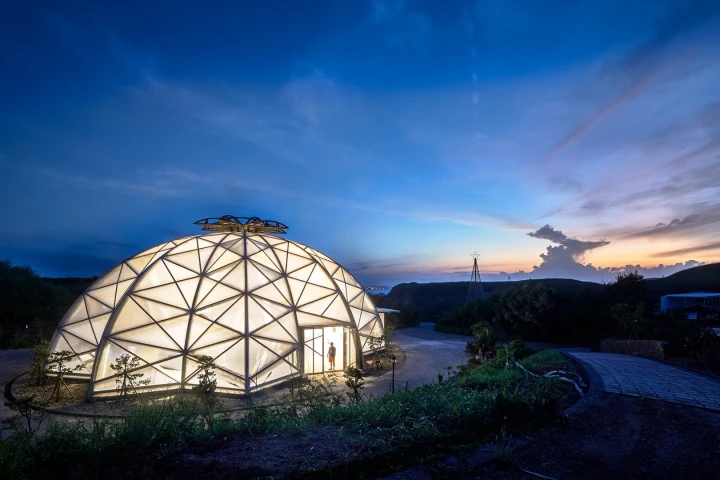 The Echinocactus grusonii cactus greenhouse, which is shaped like a cactus and glows at night, is one of the main attractions at the Penghu Qingwan Cactus Park in Taiwan