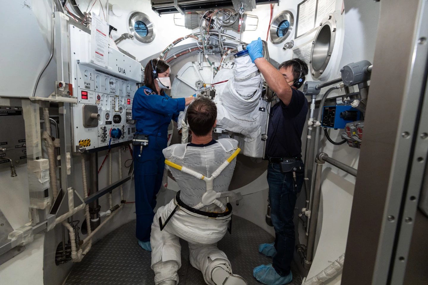 Astronaut wearing the liquid cooling garment