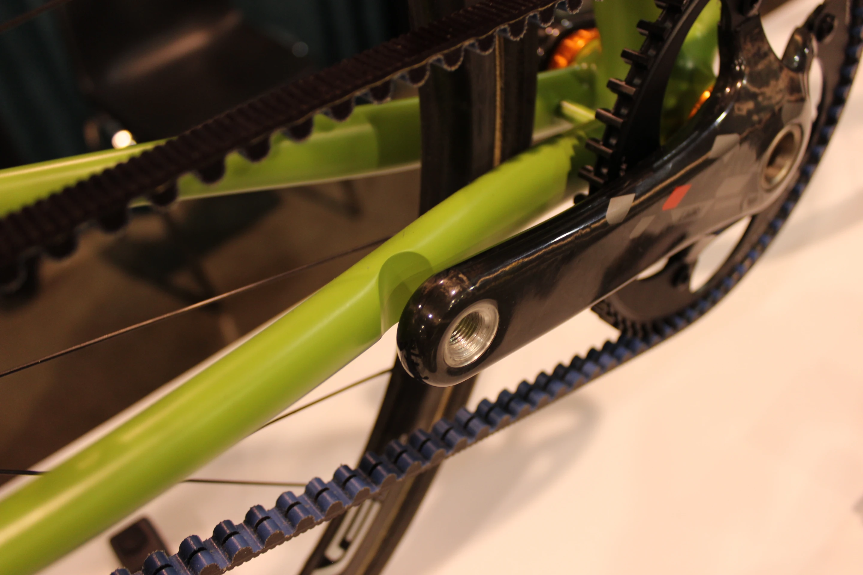 The belt-drive Hudsaruso from Syndrome Cycles has wider-than-normal chainstays due to its sliding rear drop-outs, hence this nifty crank-clearance cut-out